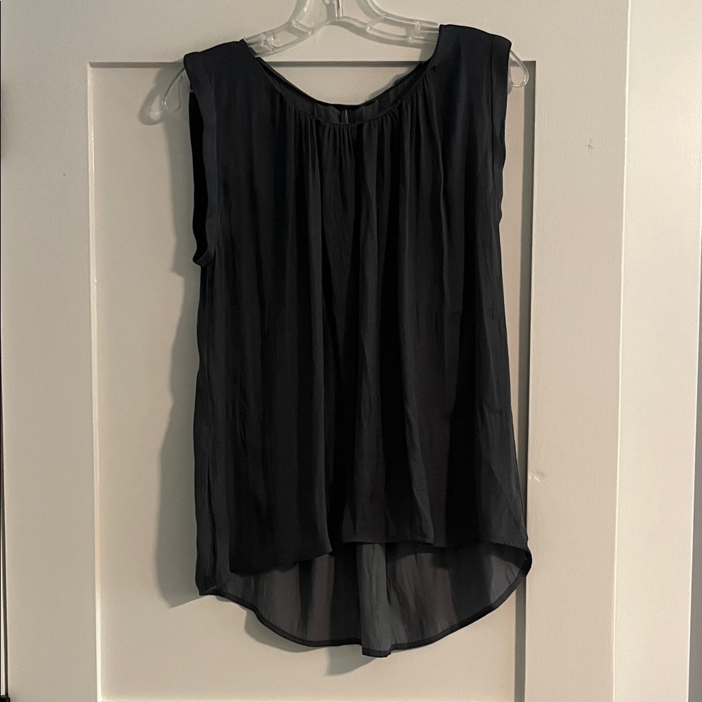 Elegant Black Sleeveless Blouse